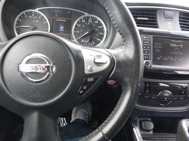 2019 Nissan Sentra SR
