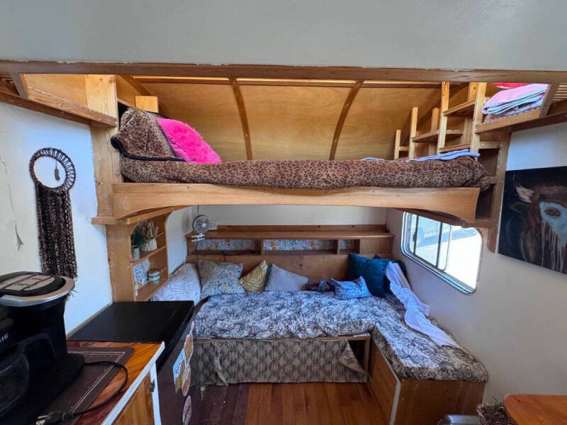 1973 Komfort Coach