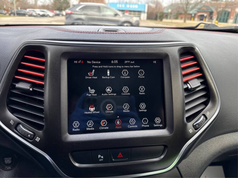 2020 Jeep Cherokee