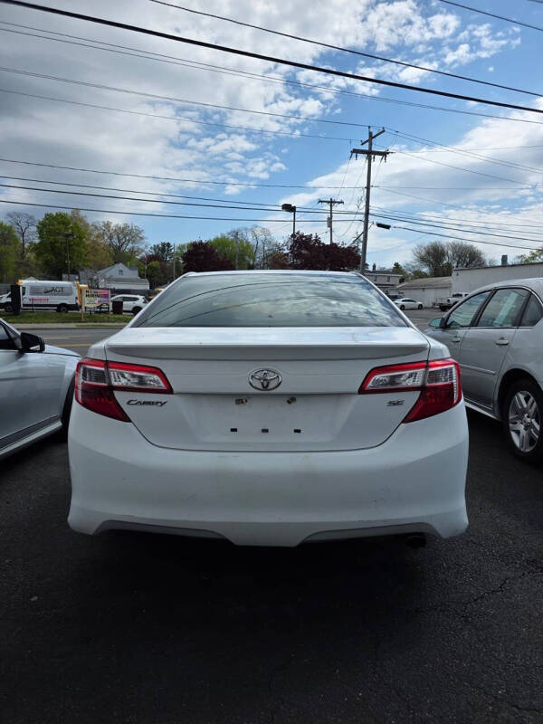 2012 Toyota Camry SE