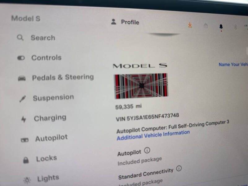 2022 Tesla Model S Plaid
