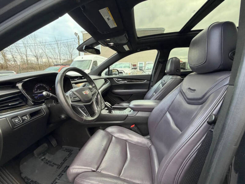 2017 Cadillac XT5 Premium Luxury