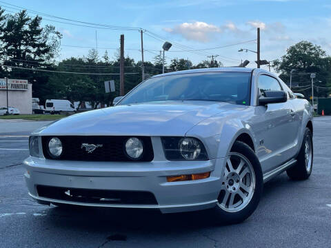 2005 Ford Mustang for sale at MAGIC AUTO SALES in Little Ferry NJ