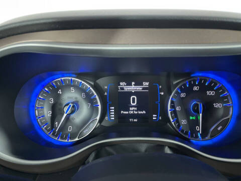 2024 Chrysler Voyager LX