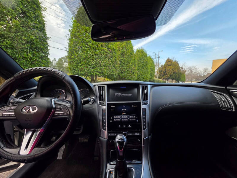 2017 Infiniti Q60 2.0T Premium