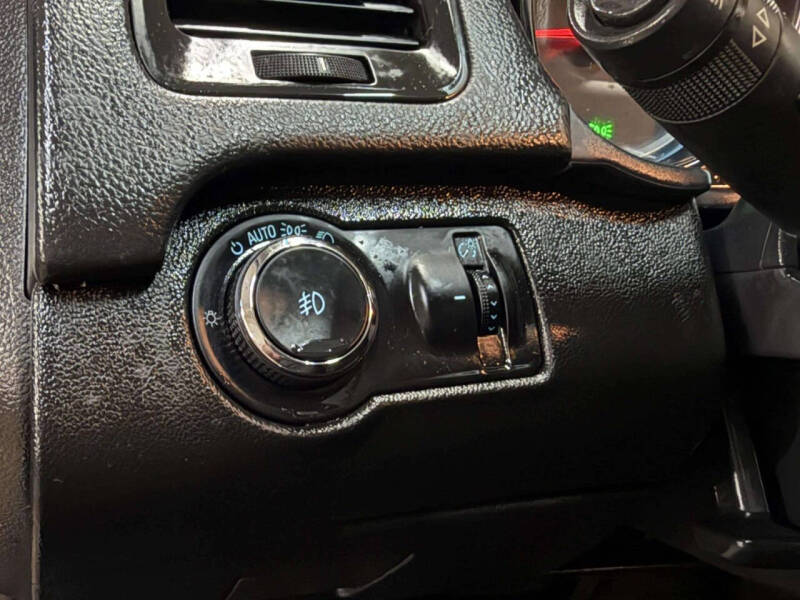 2013 Buick Regal Premium 3