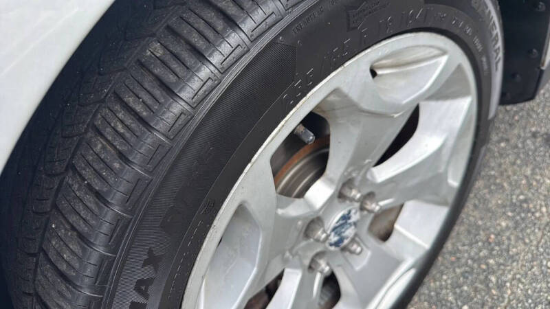 2011 Ford Taurus SEL