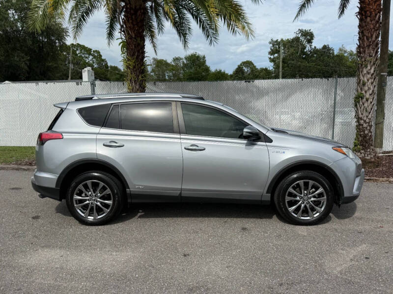2017 Toyota RAV4 Hybrid Limited