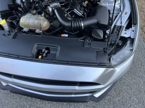 2015 Ford Mustang V6