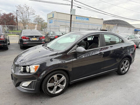 2014 Chevrolet Sonic RS Auto
