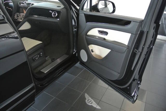 2023 Bentley Bentayga
