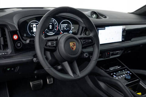 2026 Porsche Cayenne GTS