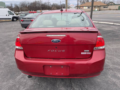 2009 Ford Focus SES