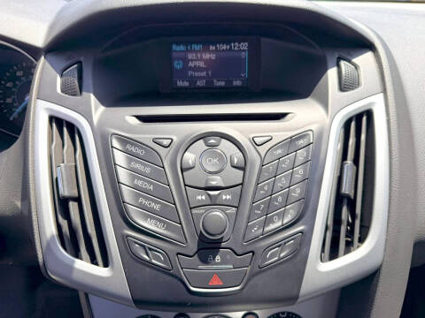 2014 Ford Focus SE