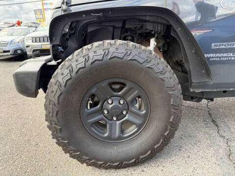 2017 Jeep Wrangler Unlimited Sport