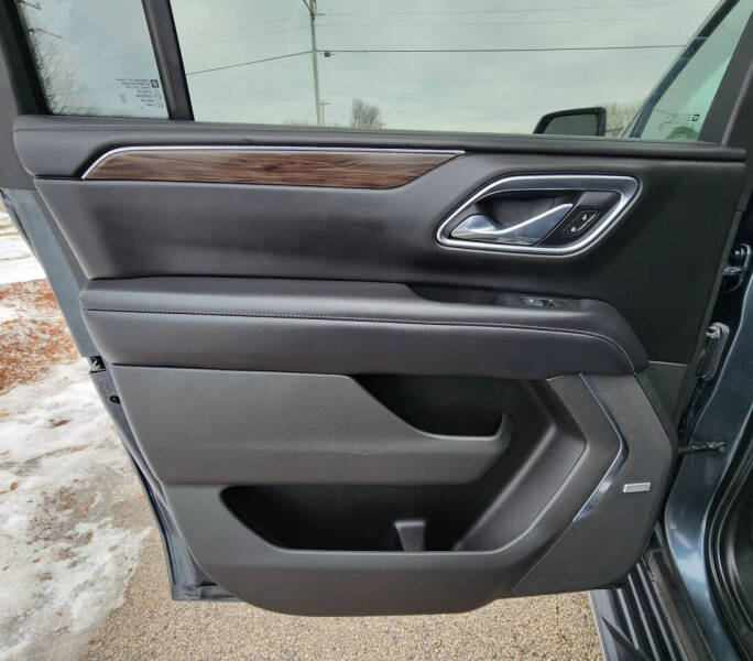 2021 Chevrolet Suburban LT