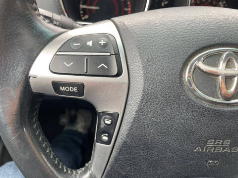 2013 Toyota Highlander SE