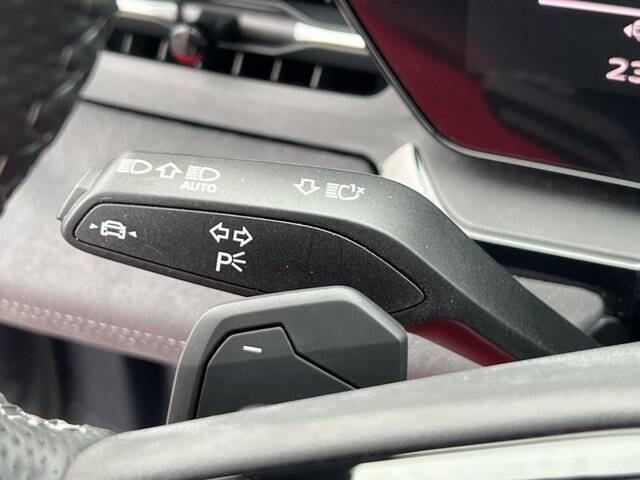 2025 Audi SQ6 e-tron quattro Prestige