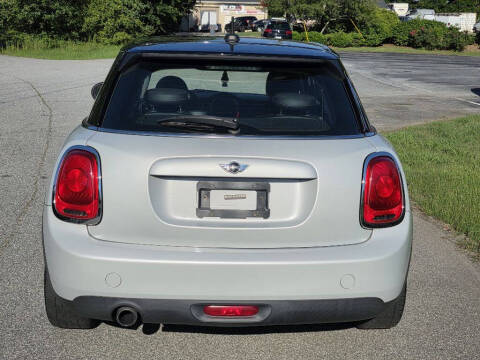 2015 MINI Hardtop 4 Door Cooper