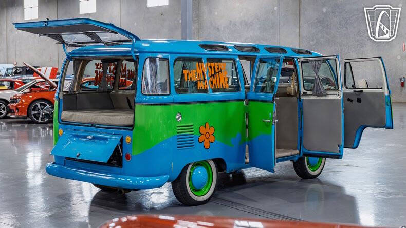 1977 Volkswagen Bus