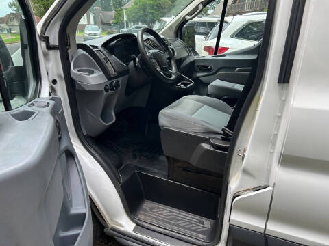 2017 Ford Transit 150