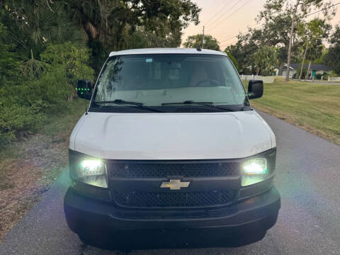 2017 Chevrolet Express 2500