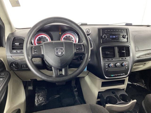 2013 Dodge Grand Caravan American Value Package