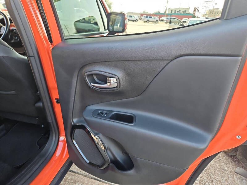 2017 Jeep Renegade Altitude