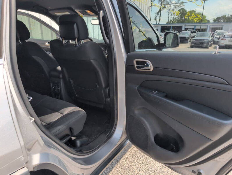 2017 Jeep Grand Cherokee Laredo