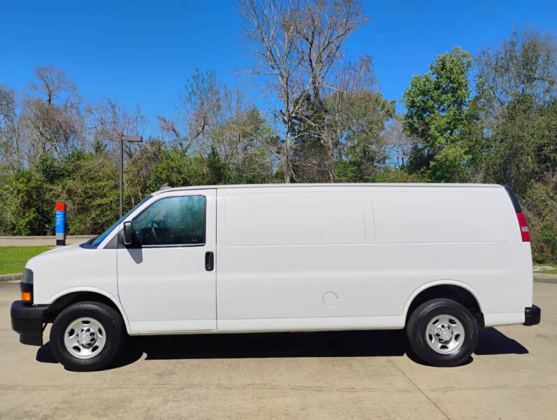 2019 Chevrolet Express 2500