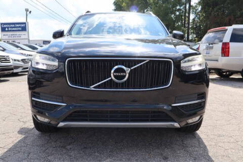 2016 Volvo XC90 T6 Momentum