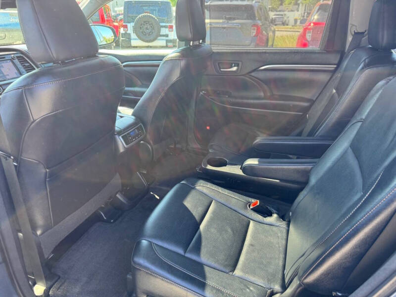 2014 Toyota Highlander Limited