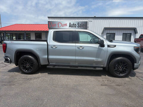 2025 GMC Sierra 1500 Elevation