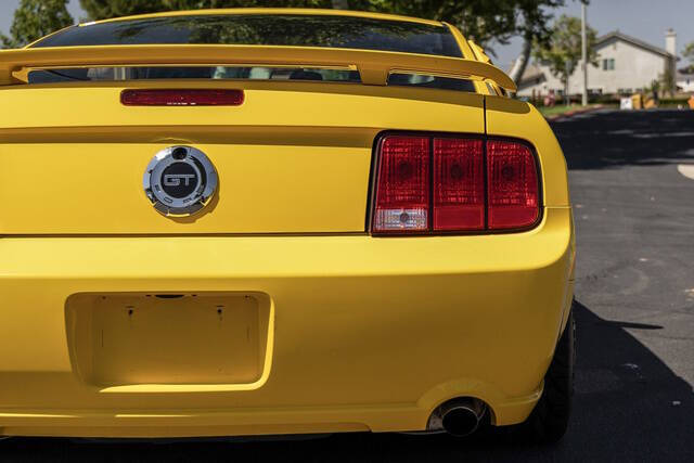 2006 Ford Mustang GT Premium