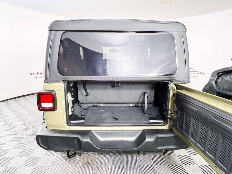 2026 Jeep Wrangler Sport