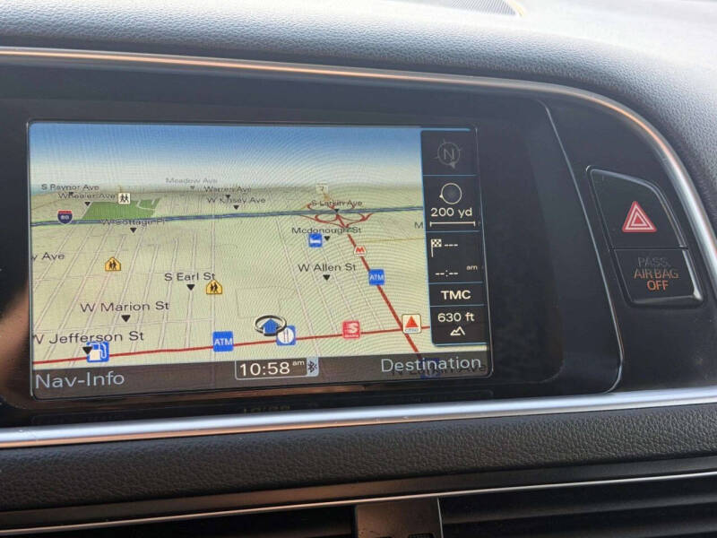 2011 Audi Q5 3.2 quattro Premium Plus