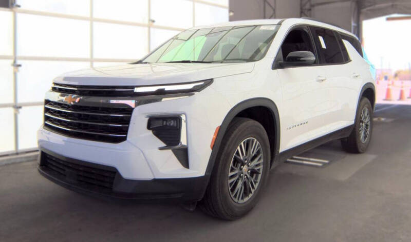 2025 Chevrolet Traverse LT