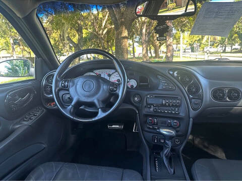 2004 Pontiac Bonneville GXP