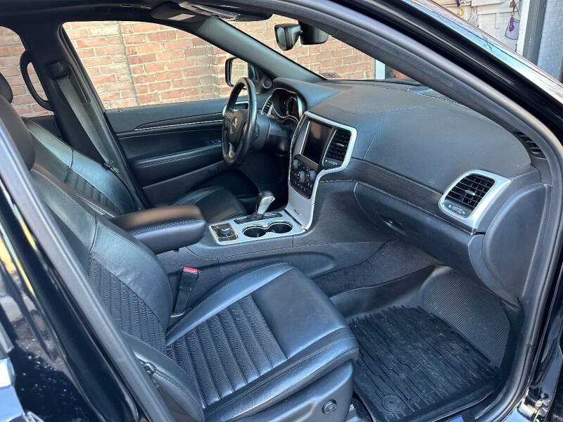 2018 Jeep Grand Cherokee Sterling Edition