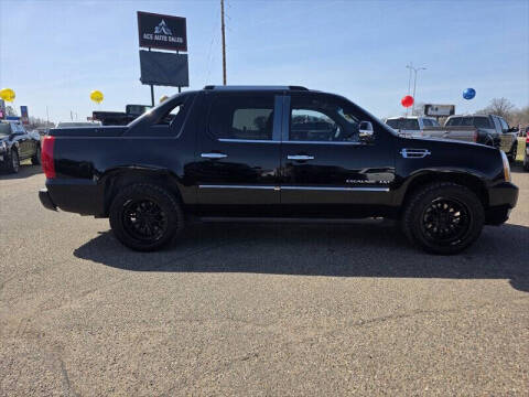 2013 Cadillac Escalade EXT Premium