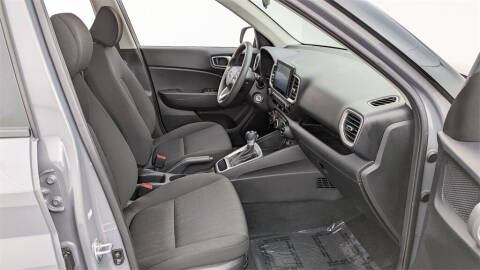 2021 Hyundai Venue SE