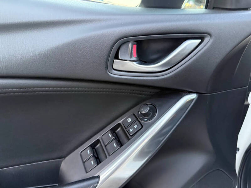 2015 Mazda MAZDA6 i Touring