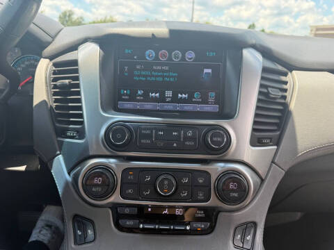 2017 Chevrolet Suburban LT