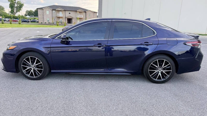 2021 Toyota Camry SE