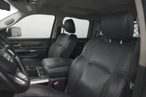 2014 RAM 3500 Laramie