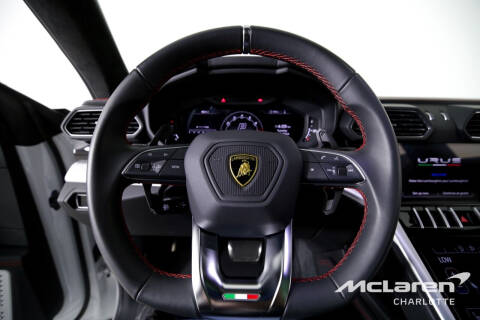 2022 Lamborghini Urus