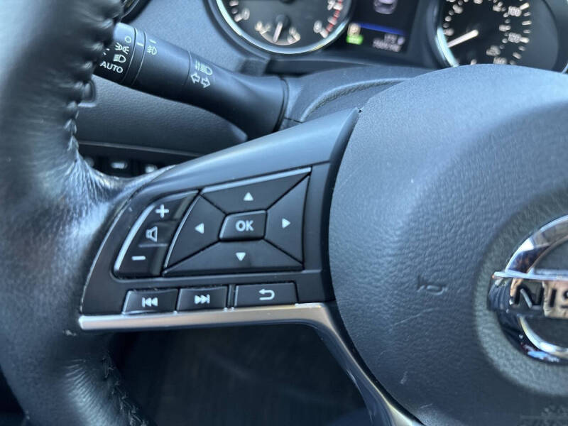 2018 Nissan Rogue SL