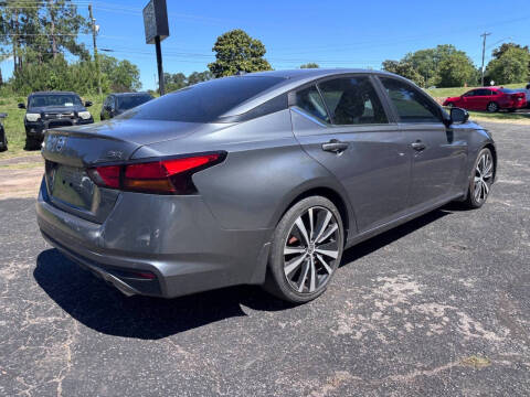 2020 Nissan Altima 2.5 SR