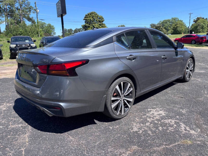 2020 Nissan Altima 2.5 SR