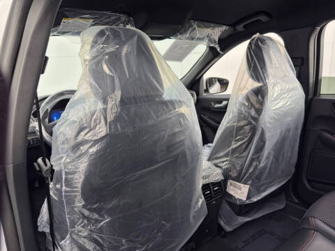 2024 Ford Escape Hybrid ST-Line Select